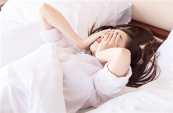 <a href='http://www.dsjianglang.com/smz/' target='_blank' title='失眠癥'><span style='color: #0000ff'><strong>失眠癥</strong></span></a>